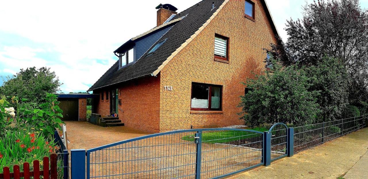 Lueneburg-Melbeck, 105 Qm Mit Fernsicht, Ruhige Sackgasse, Fussbodenheizung, Wallbox Gegen Gebuehr Exterior foto